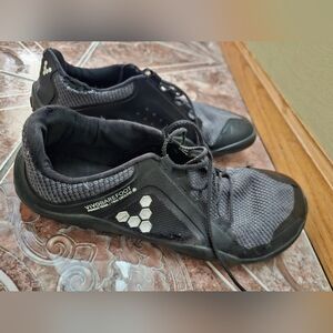 Vivo barefoot shoes